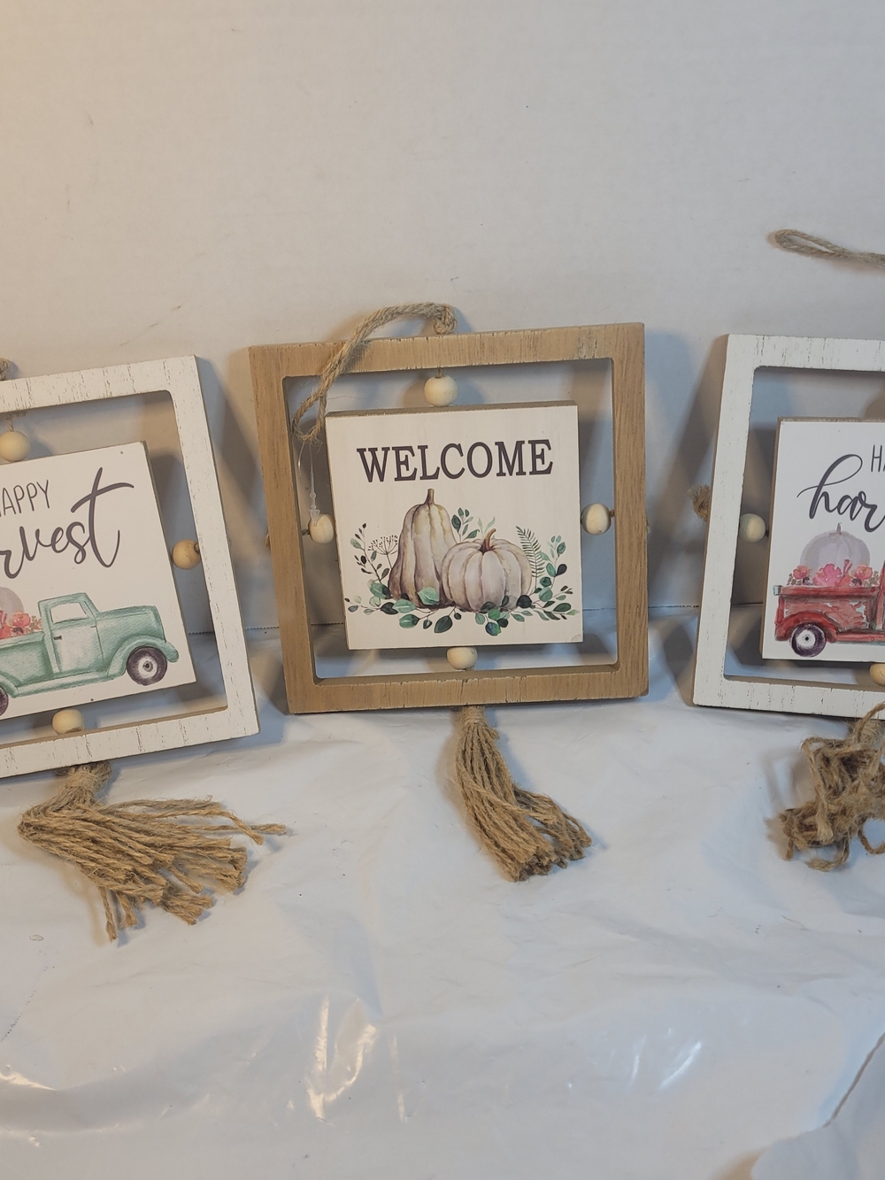 Lot Of 3 Small 5.75" Fall Decore Wall Hangers (U)